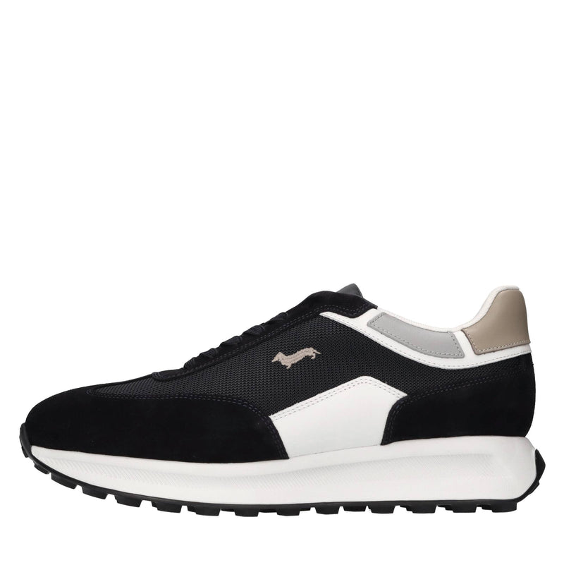 Sneakers in pelle e tessuto. 