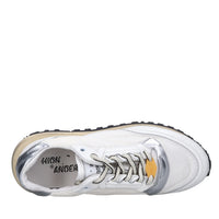 Sneakers in pelle e tessuto 