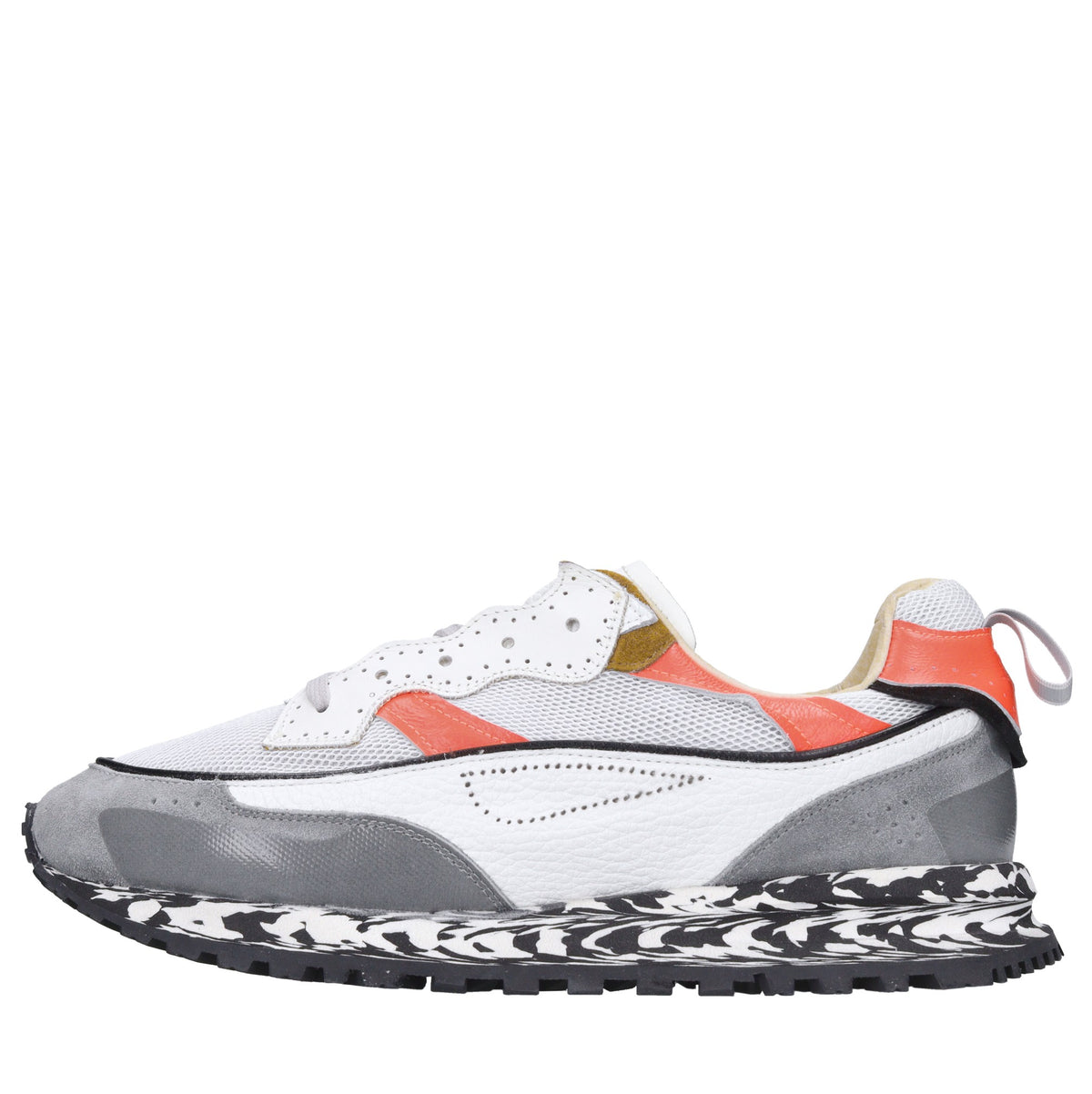 Sneakers in pelle e tessuto 