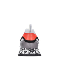 Sneakers in pelle e tessuto 