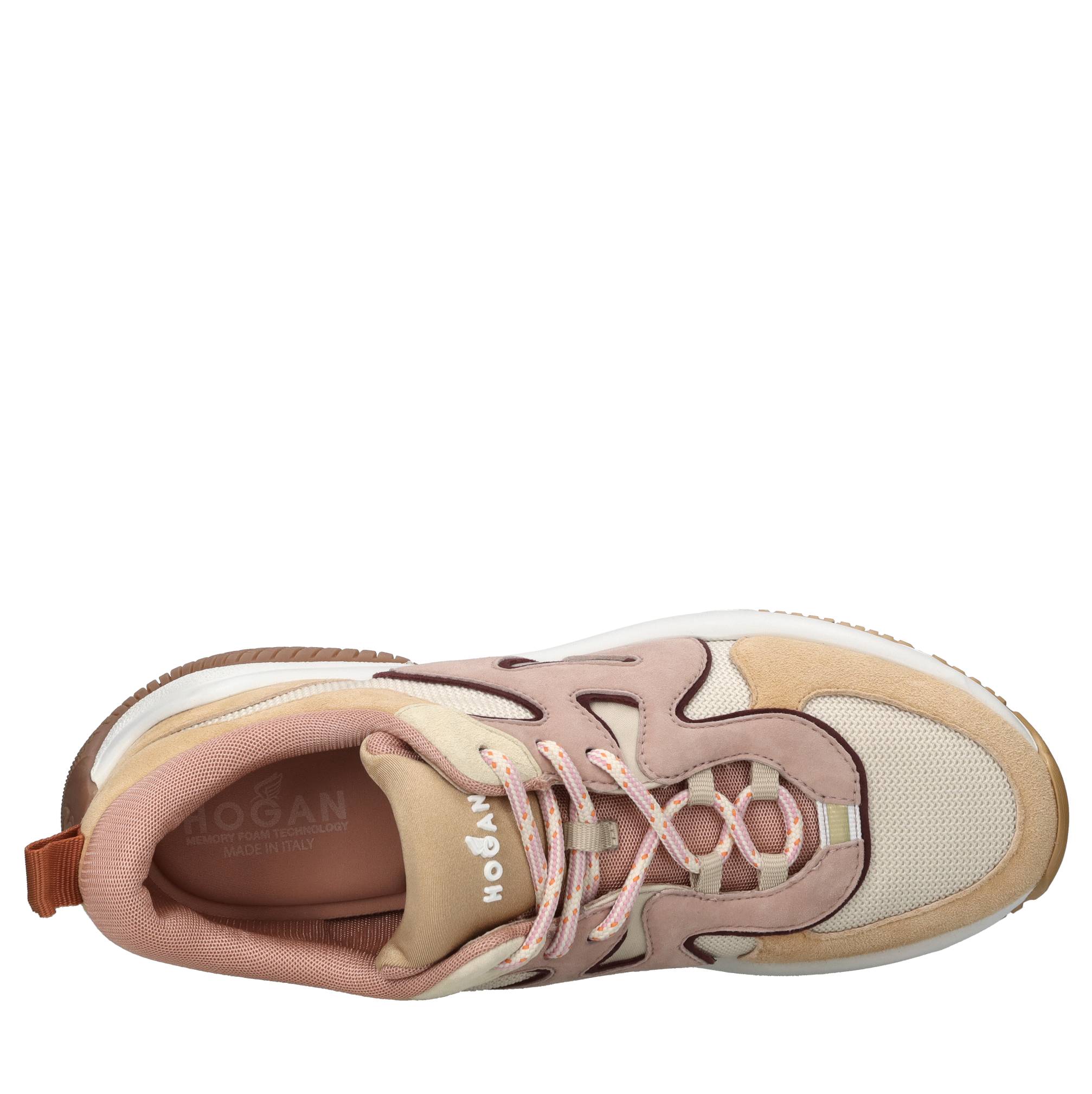 Sneakers in camoscio e tessuto 