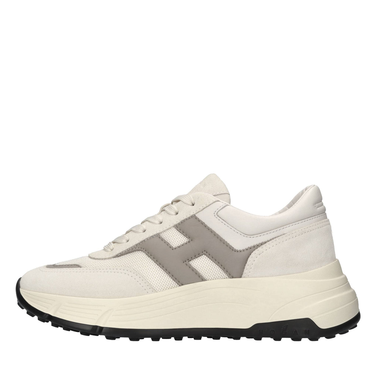 Sneakers in pelle e tessut 