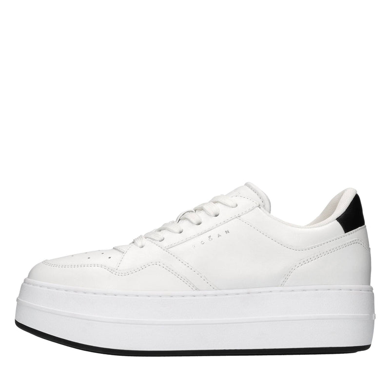 Sneakers in pelle 