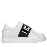 Sneakers in pelle e vernice 