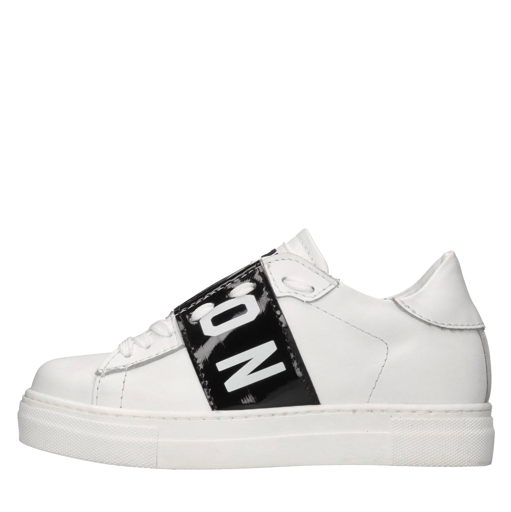 Sneakers in pelle e vernice 