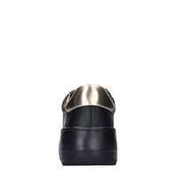 Sneakers in ecopelle 