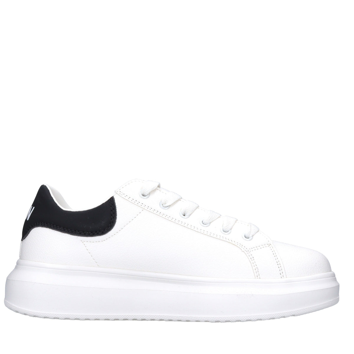 Sneakers in ecopelle 