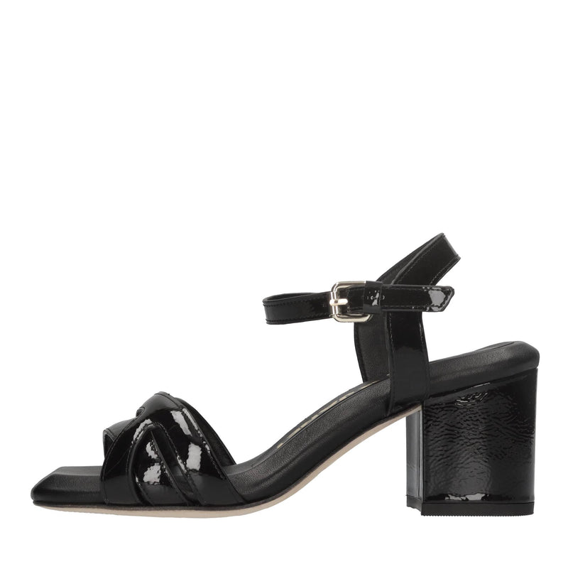Sandali in pelle 
