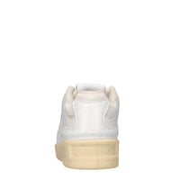 Sneakers in pelle e tessuto 