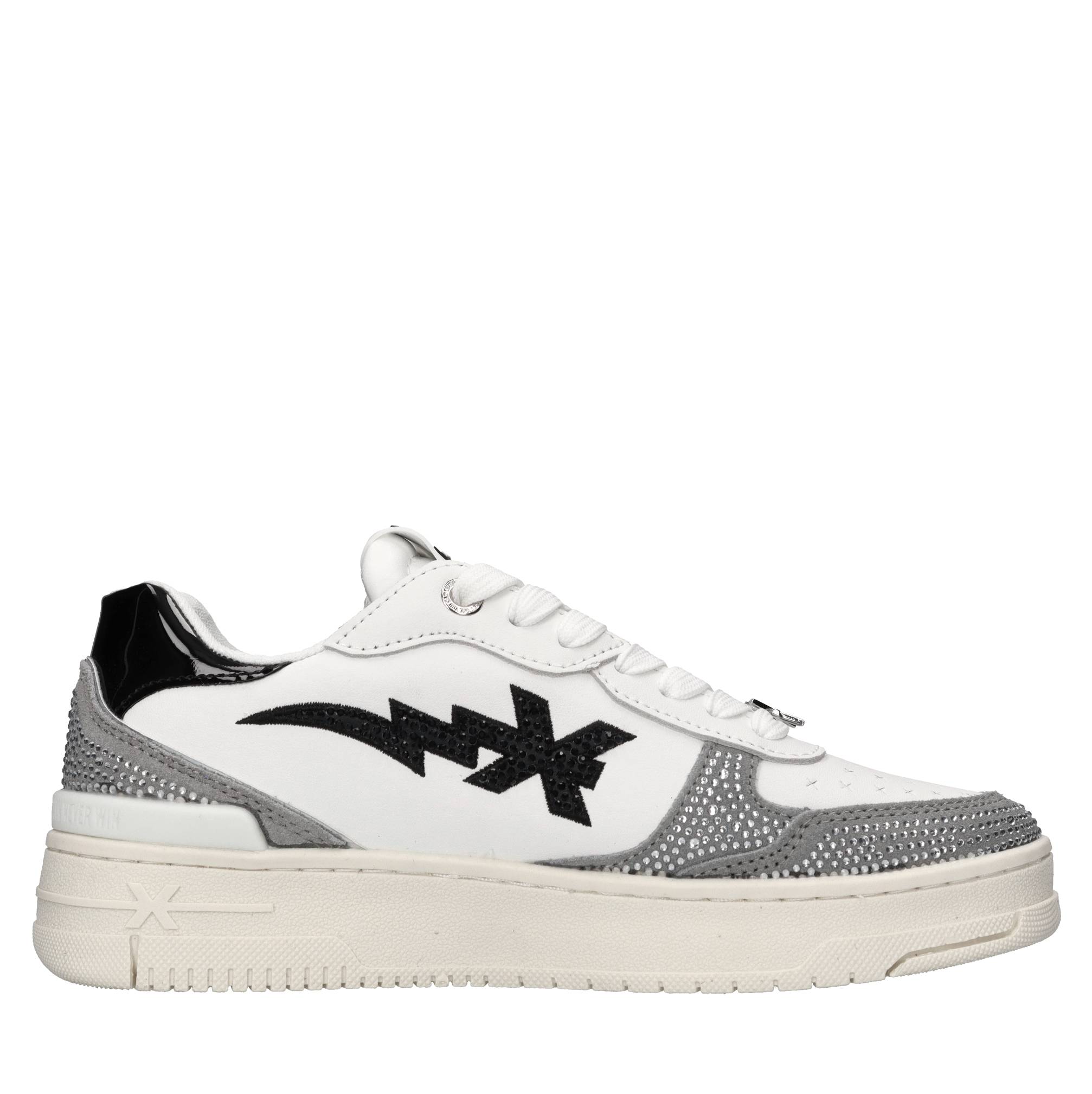 Sneakers in pelle ecopelle e strass 