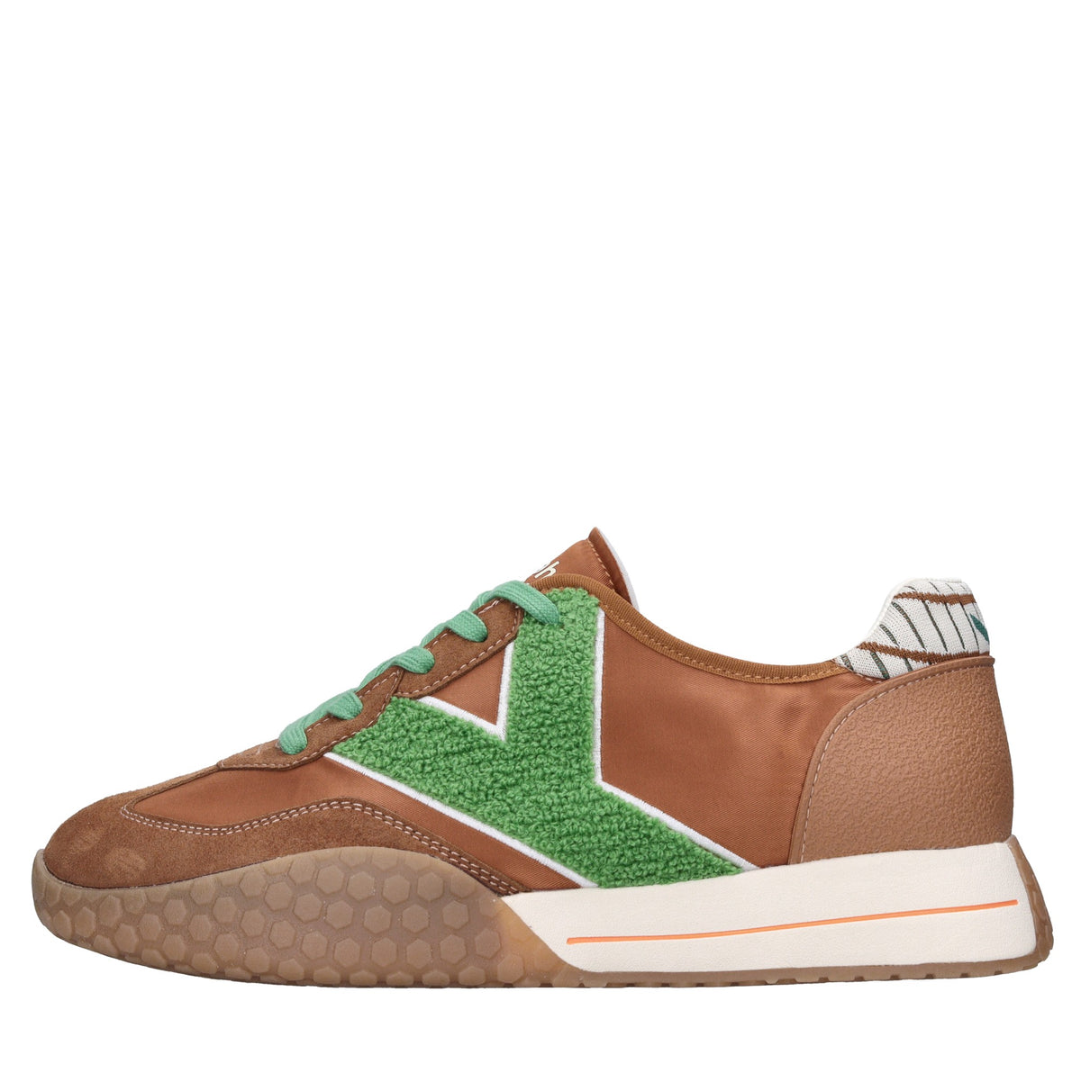 Sneakers in camoscio, tessuto e gomma 