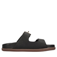 Flat in pelle 