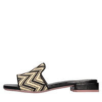 Mules in rafia 