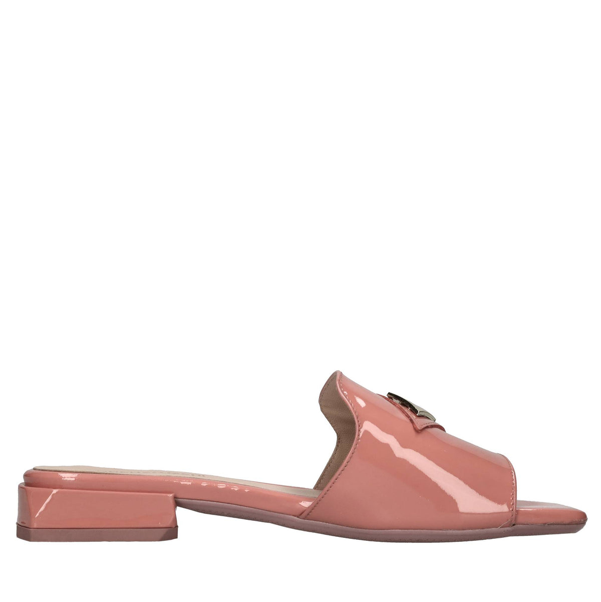 Mules in vernice 