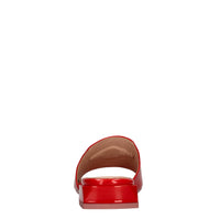 Mules in vernice 