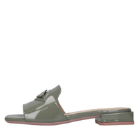 Mules in vernice 