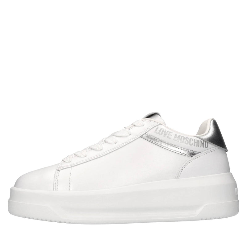 Sneakers in pelle 