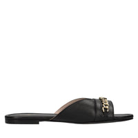 Flat in pelle 