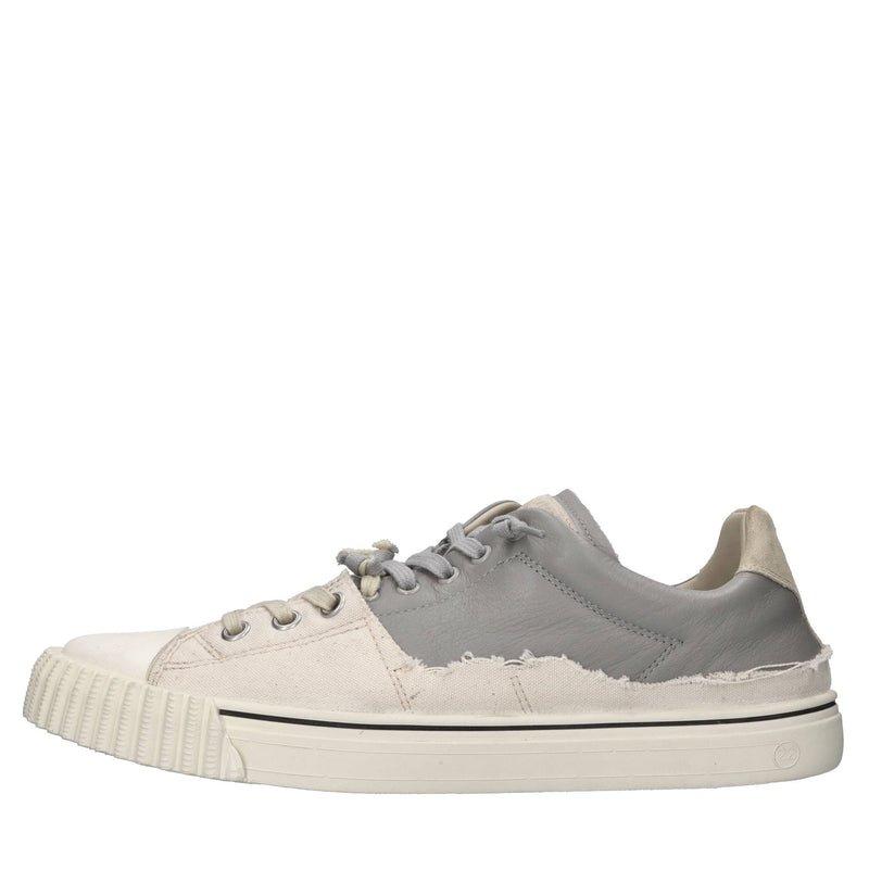 Sneakers in pelle e tessuto 