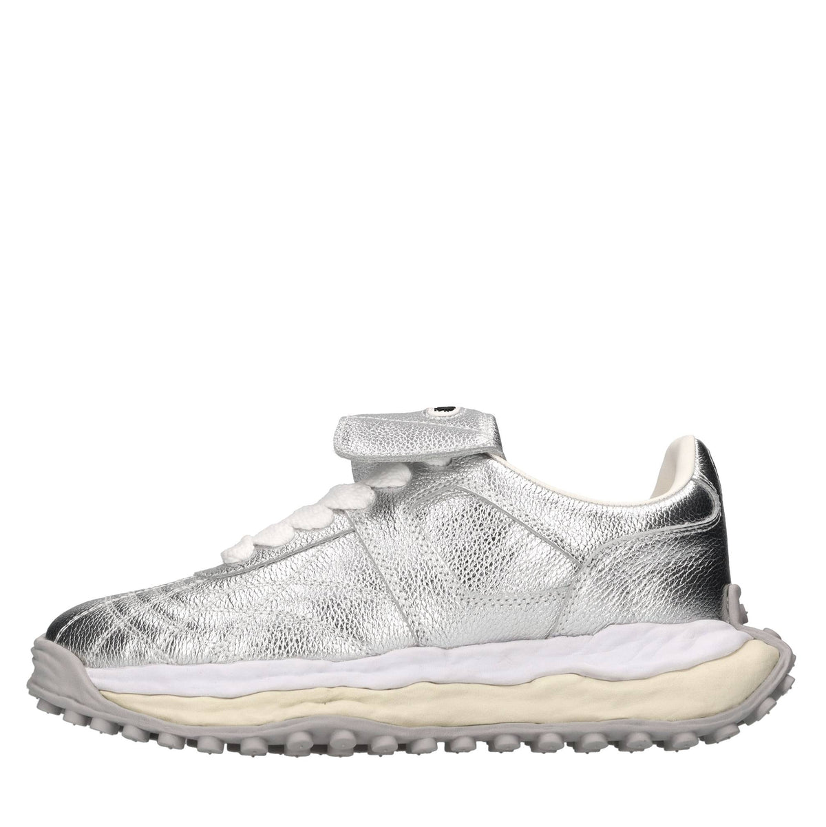 Sneakers in pelle 