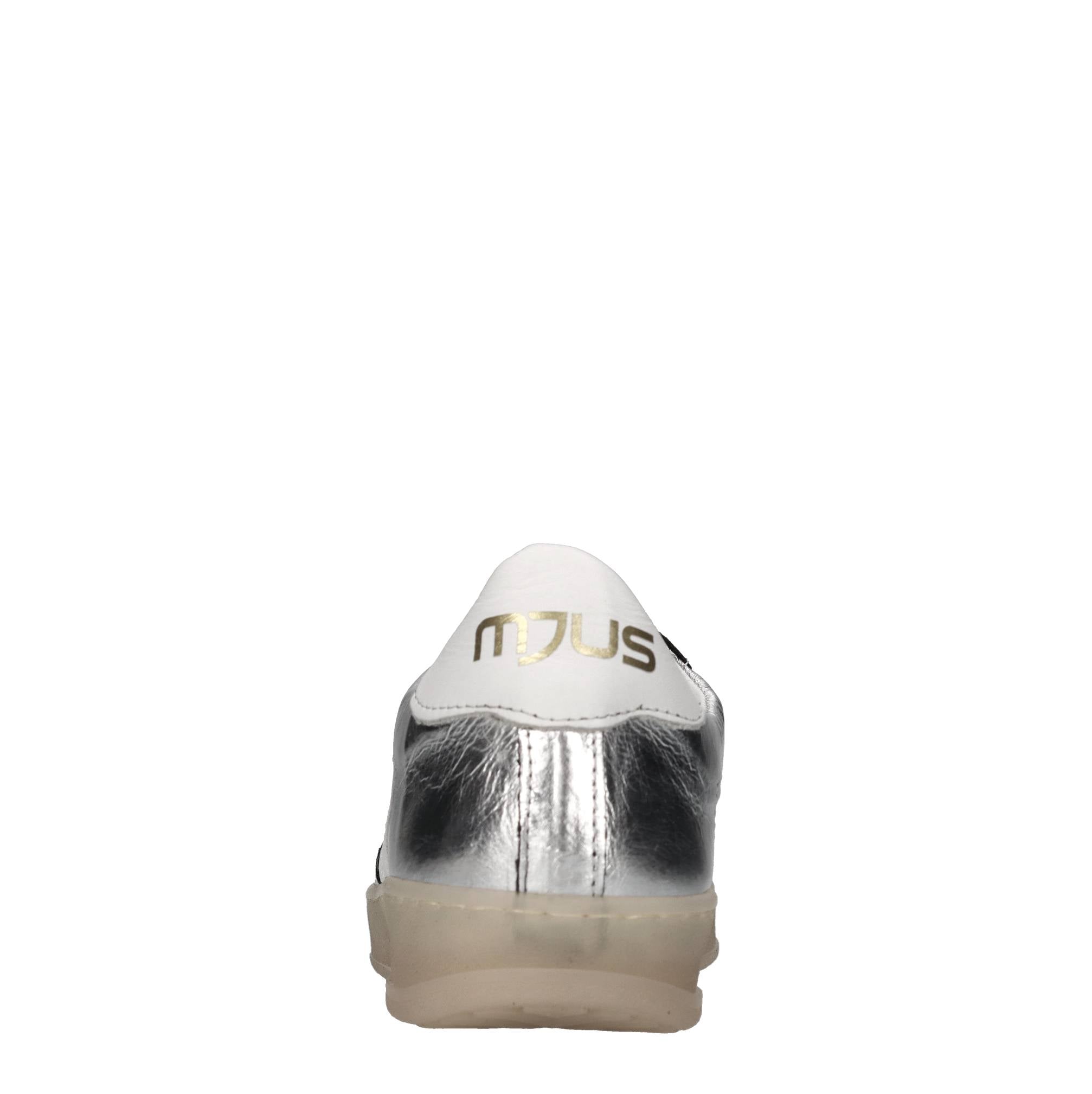 Sneakers in pelle 