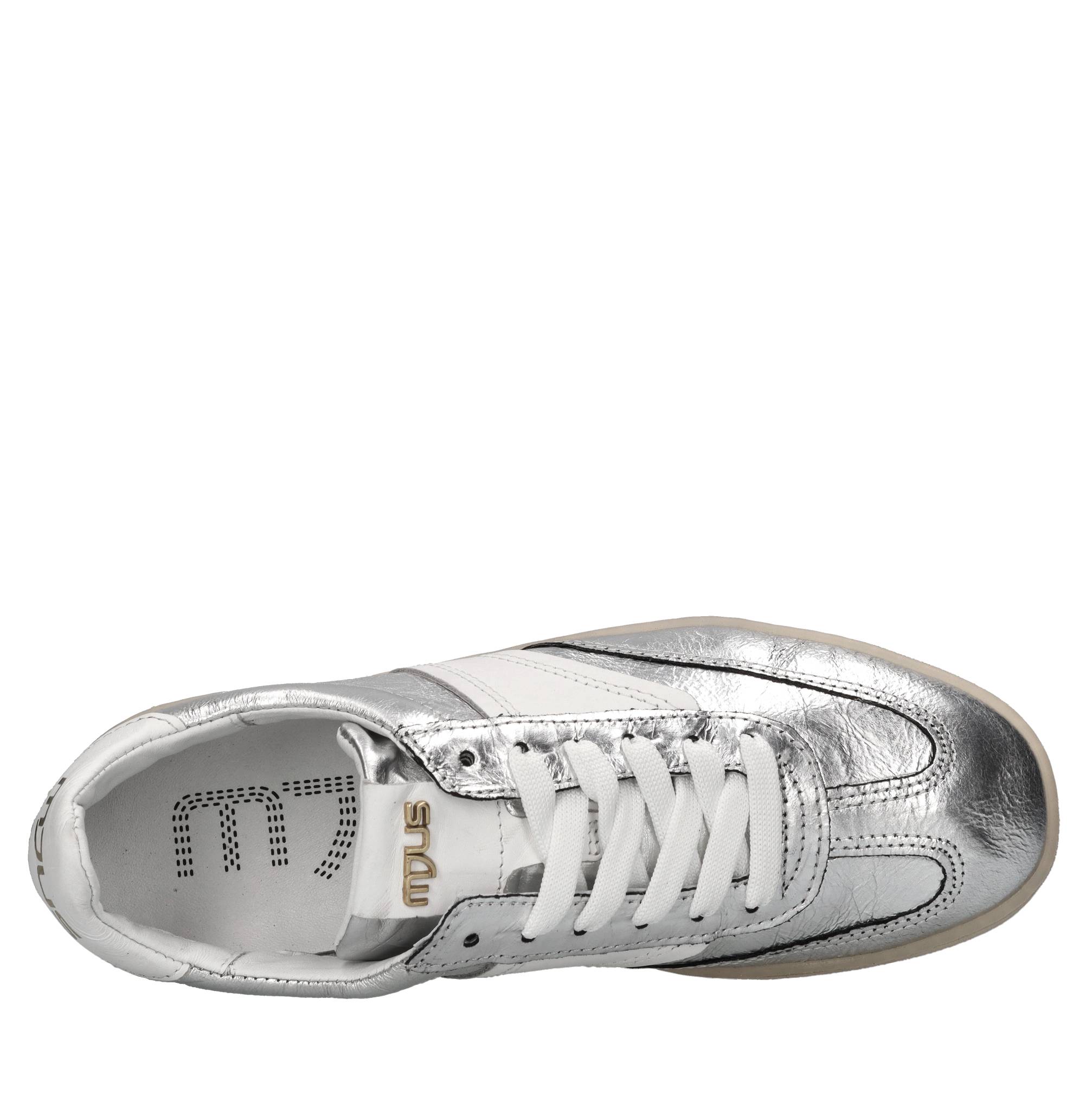 Sneakers in pelle 