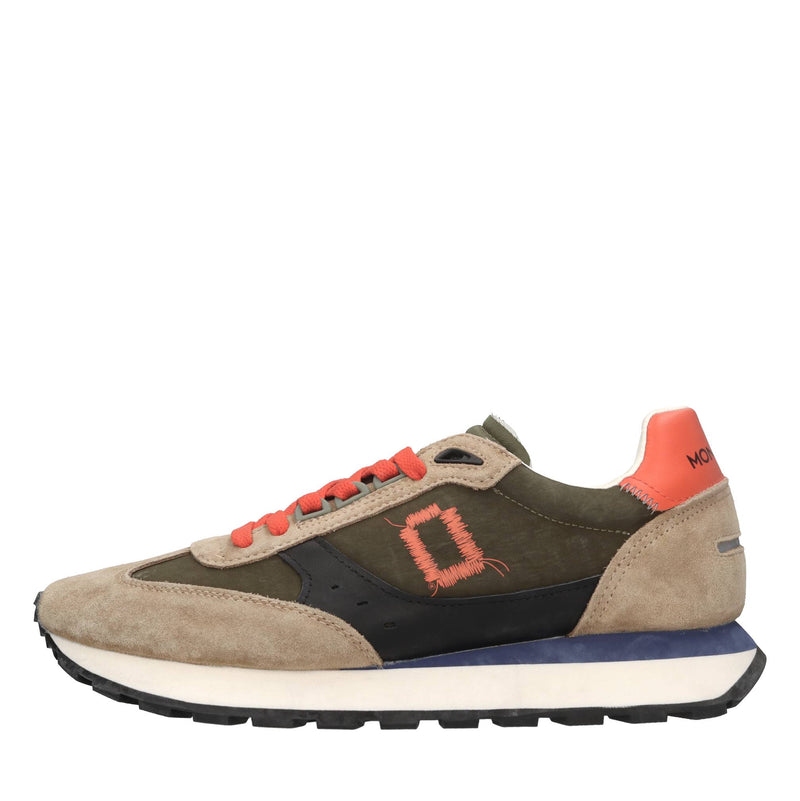 Sneakers in pelle e tessuto 