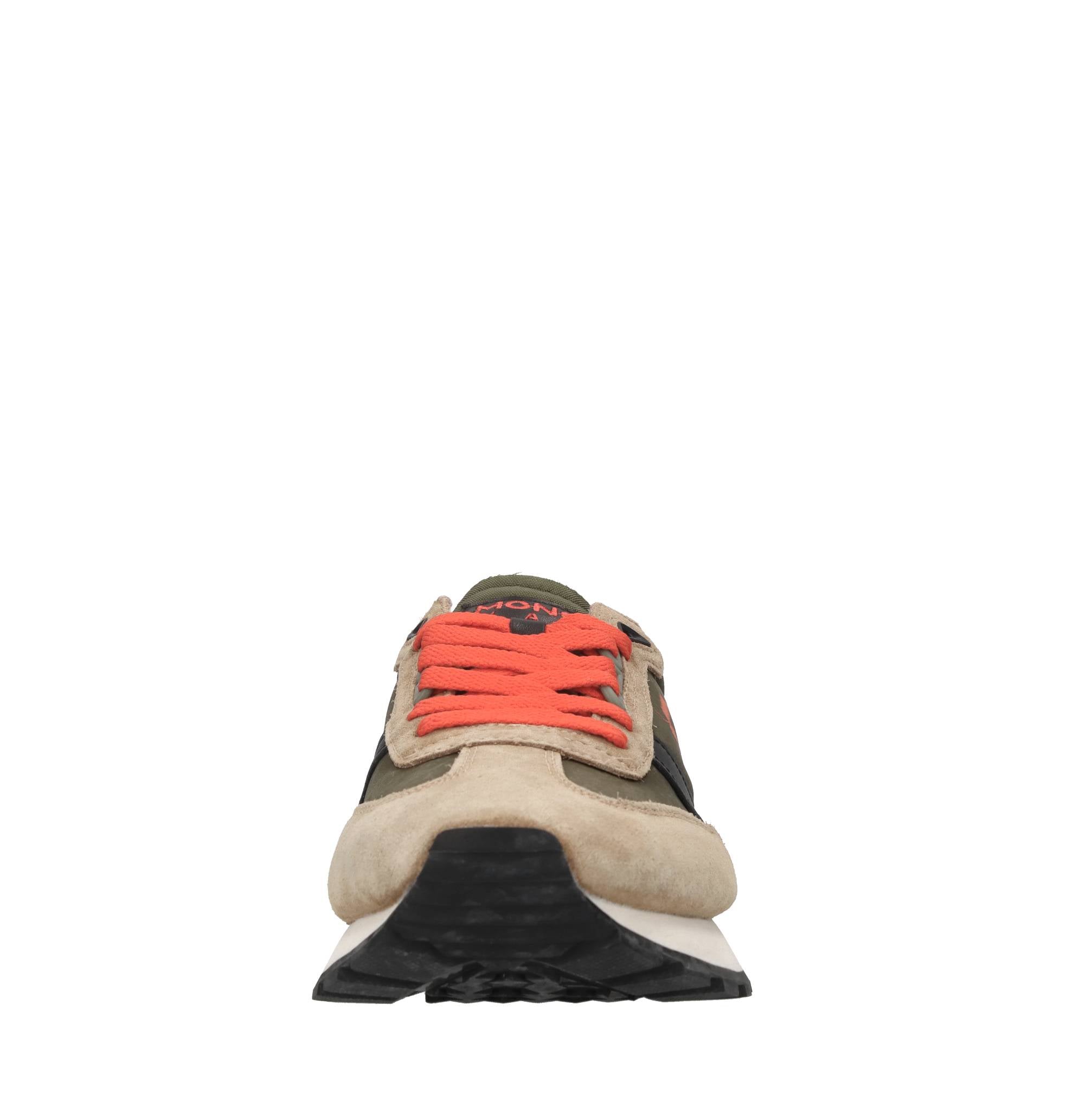 Sneakers in pelle e tessuto 