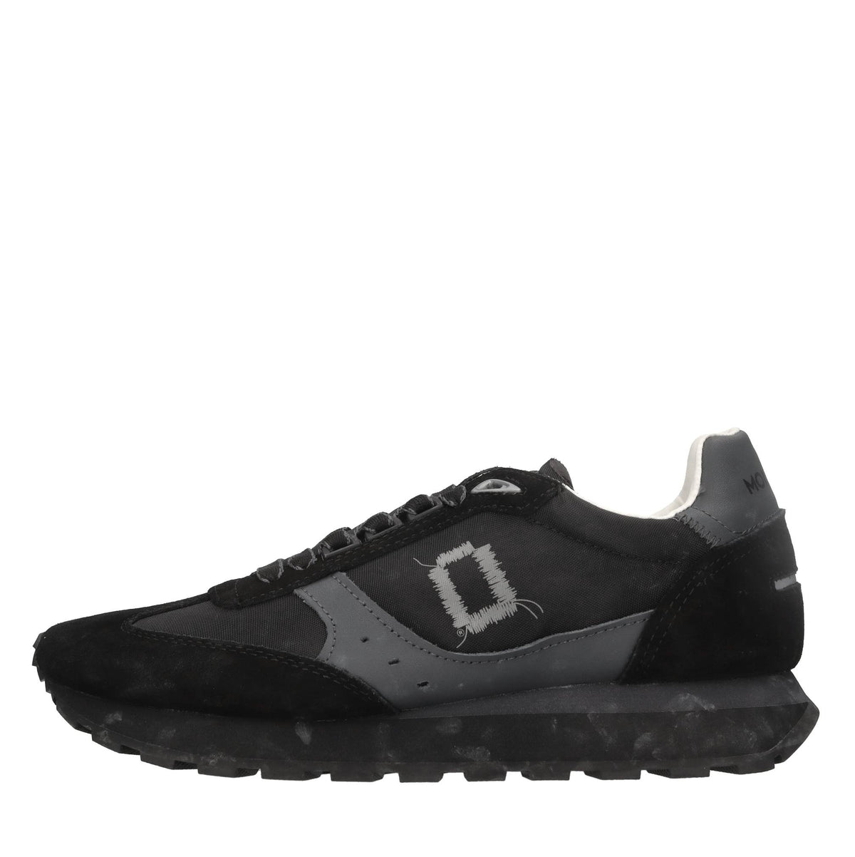 Sneakers in pelle e tessuto 