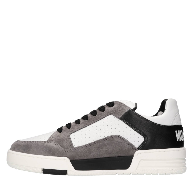 Sneakers in camoscio ed ecopelle 
