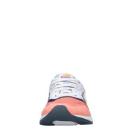 Sneakers in camoscio, ecopelle e tessuto 