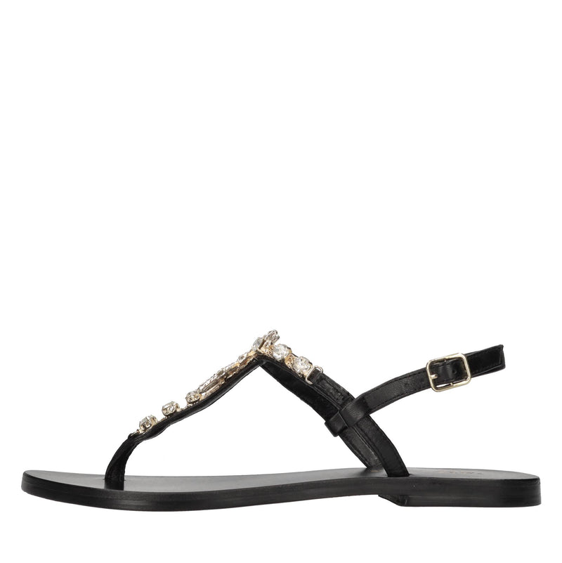 Sandali flat infradito in pelle con accessorio gioiello 