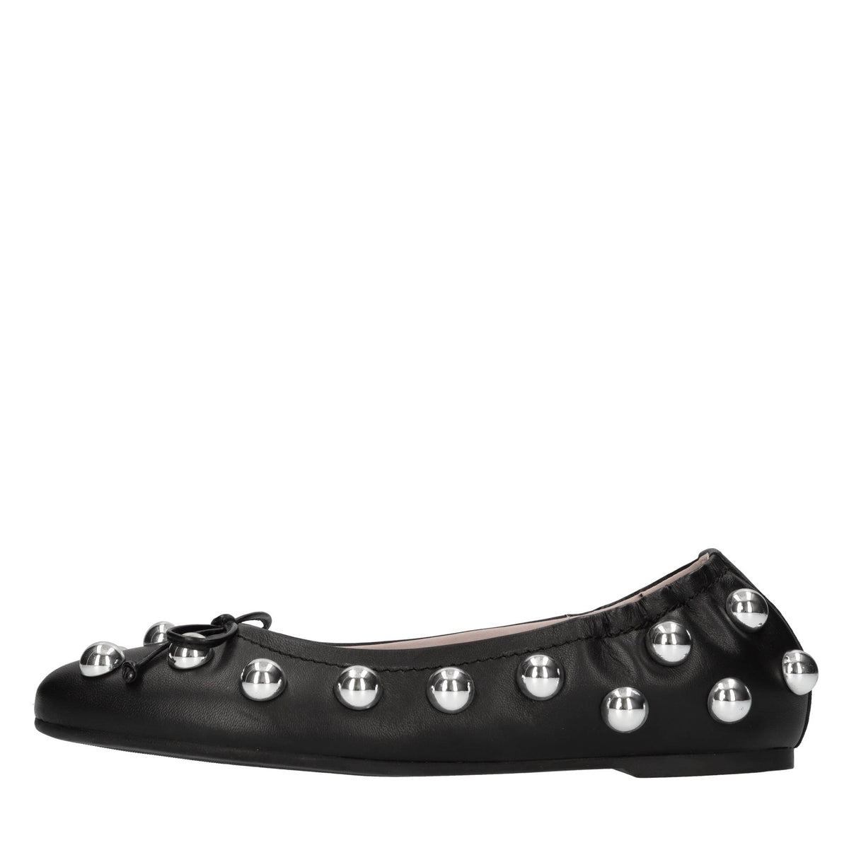 Ballerine in pelle con borchie 