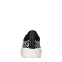 Sneakers in pelle 