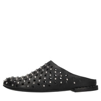 Sabot in pelle e borchie 