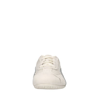 Sneakers in pelle, camoscio e tessuto 