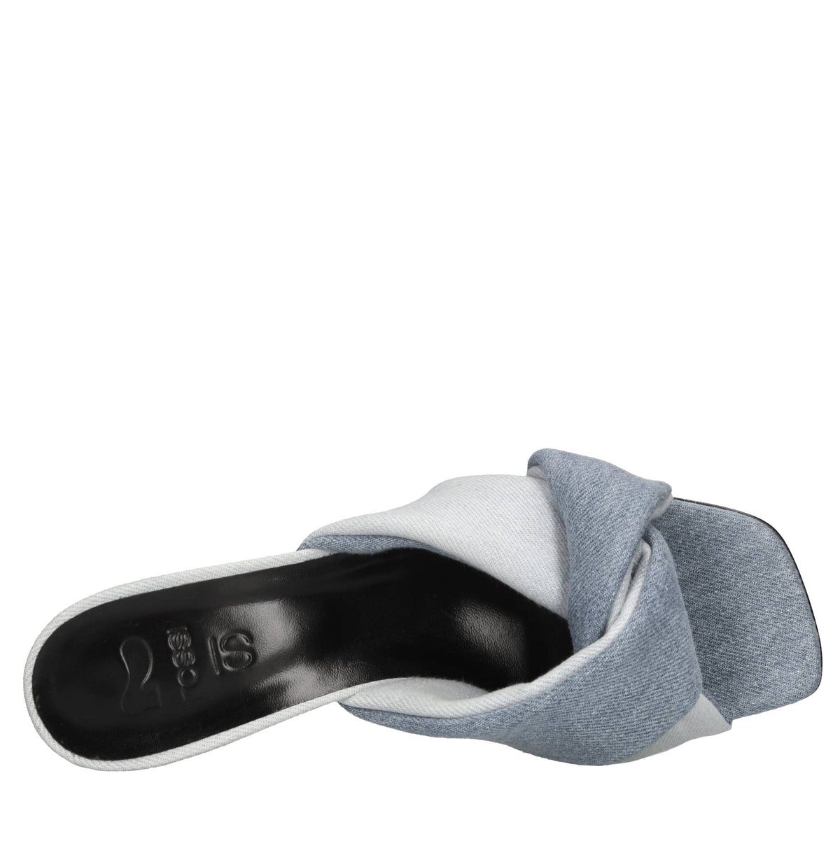 Mules in denim 