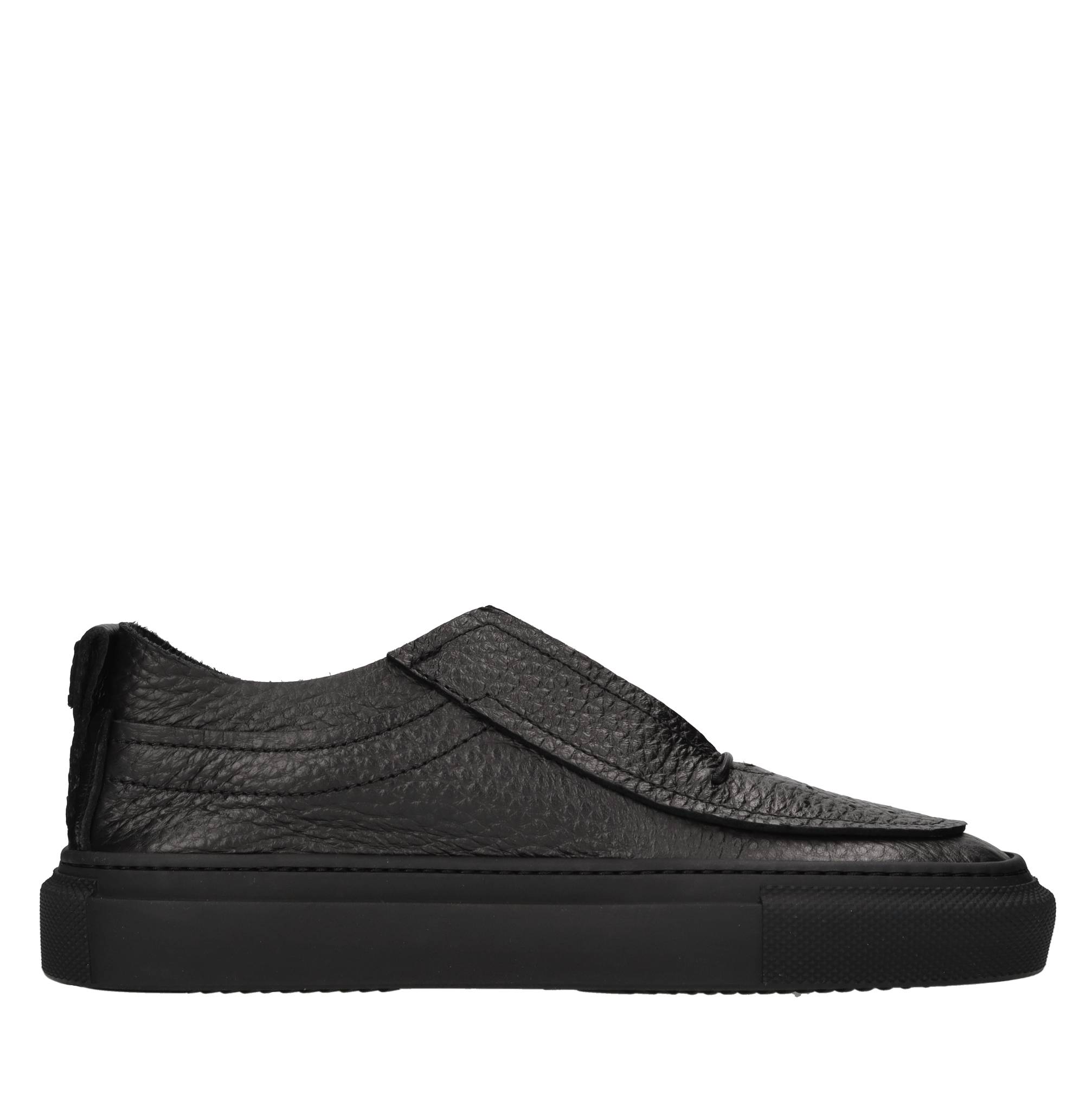 Sneakers in pelle 