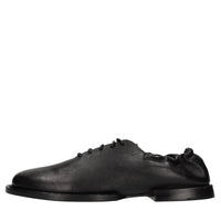 Stringate in pelle 