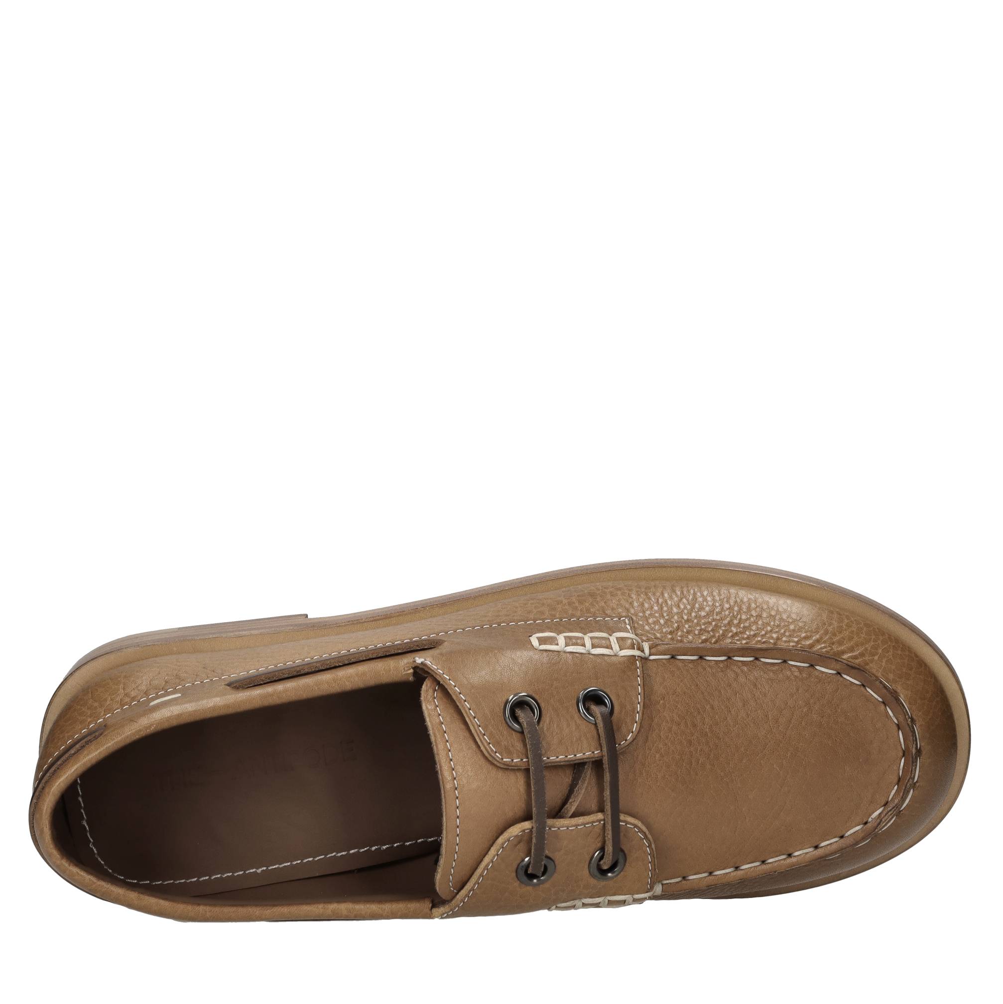 Stringate in pelle 
