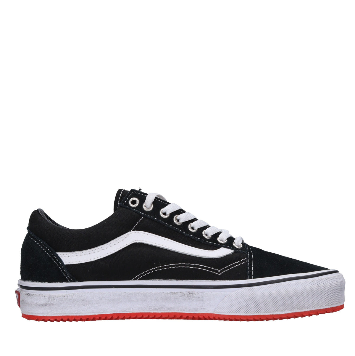 Sneakers in tessuto e borchie 