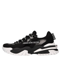 Sneakers in tessuto ed altre materie 