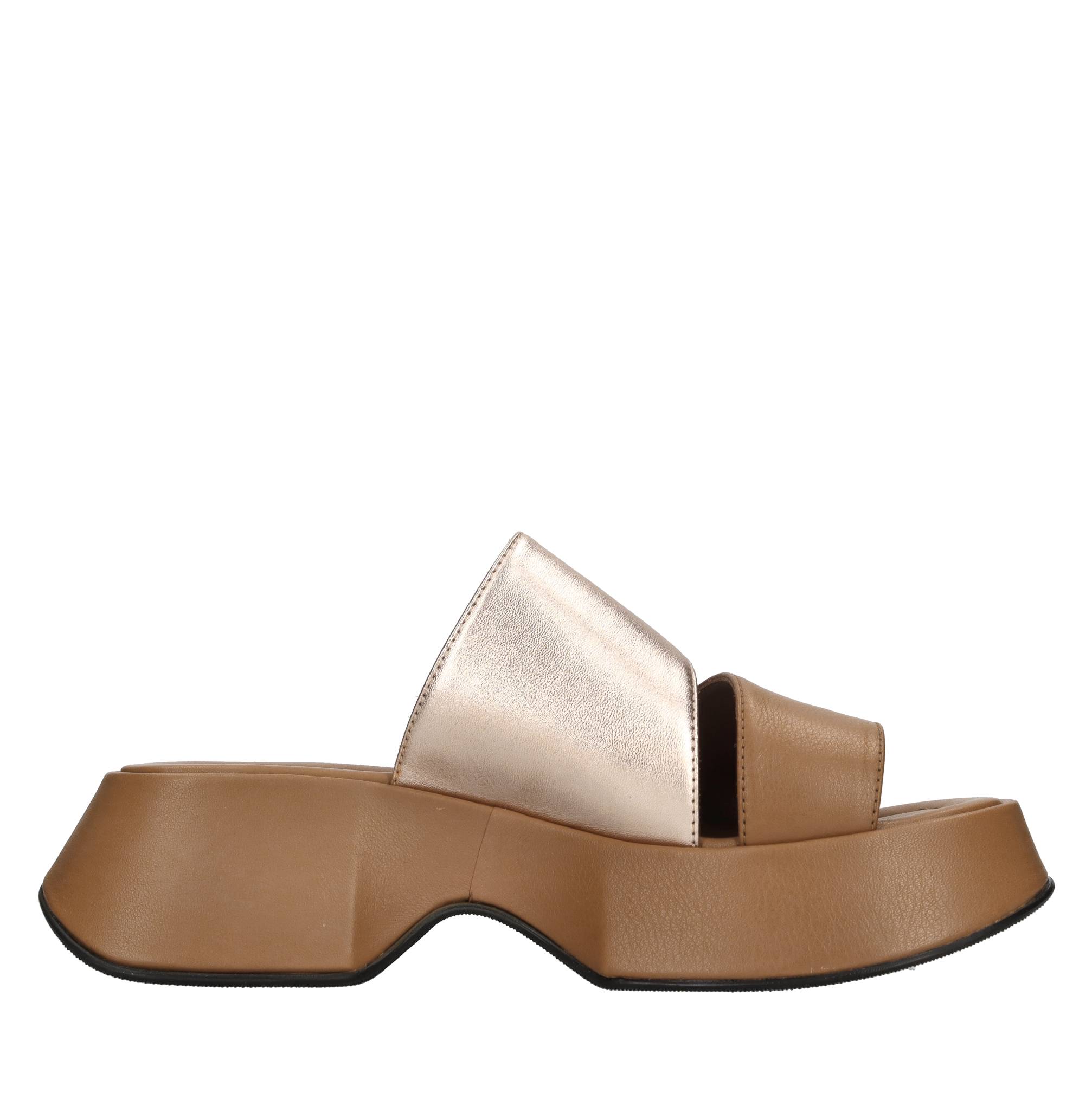 Mules in pelle 