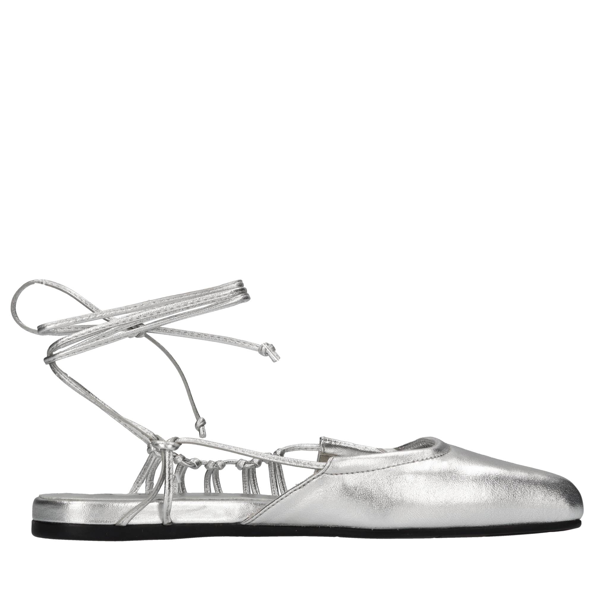 Flat in pelle 