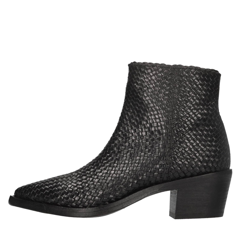 Stivaletti texani in pelle intrecciata 
