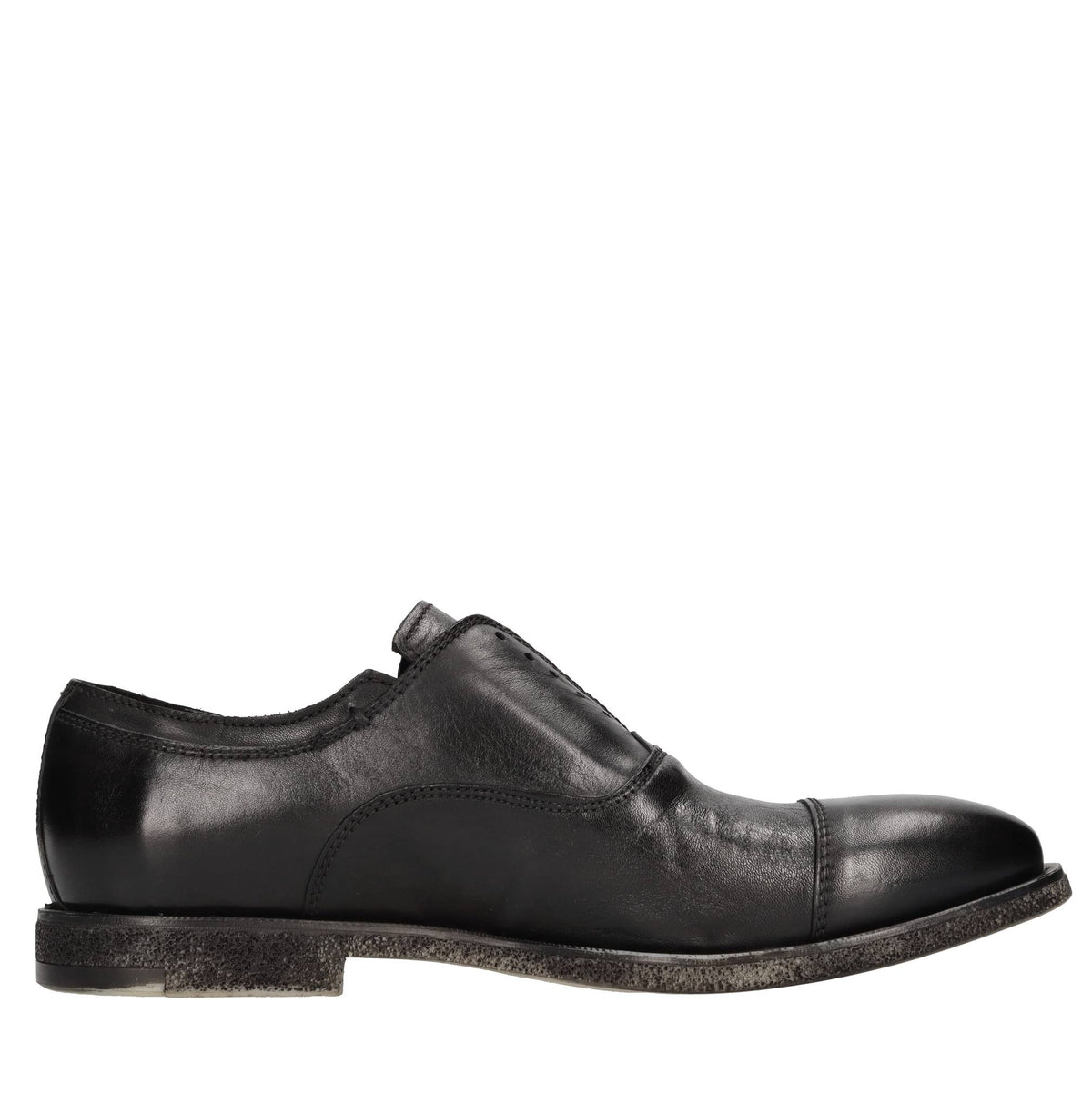 Stringate in pelle 