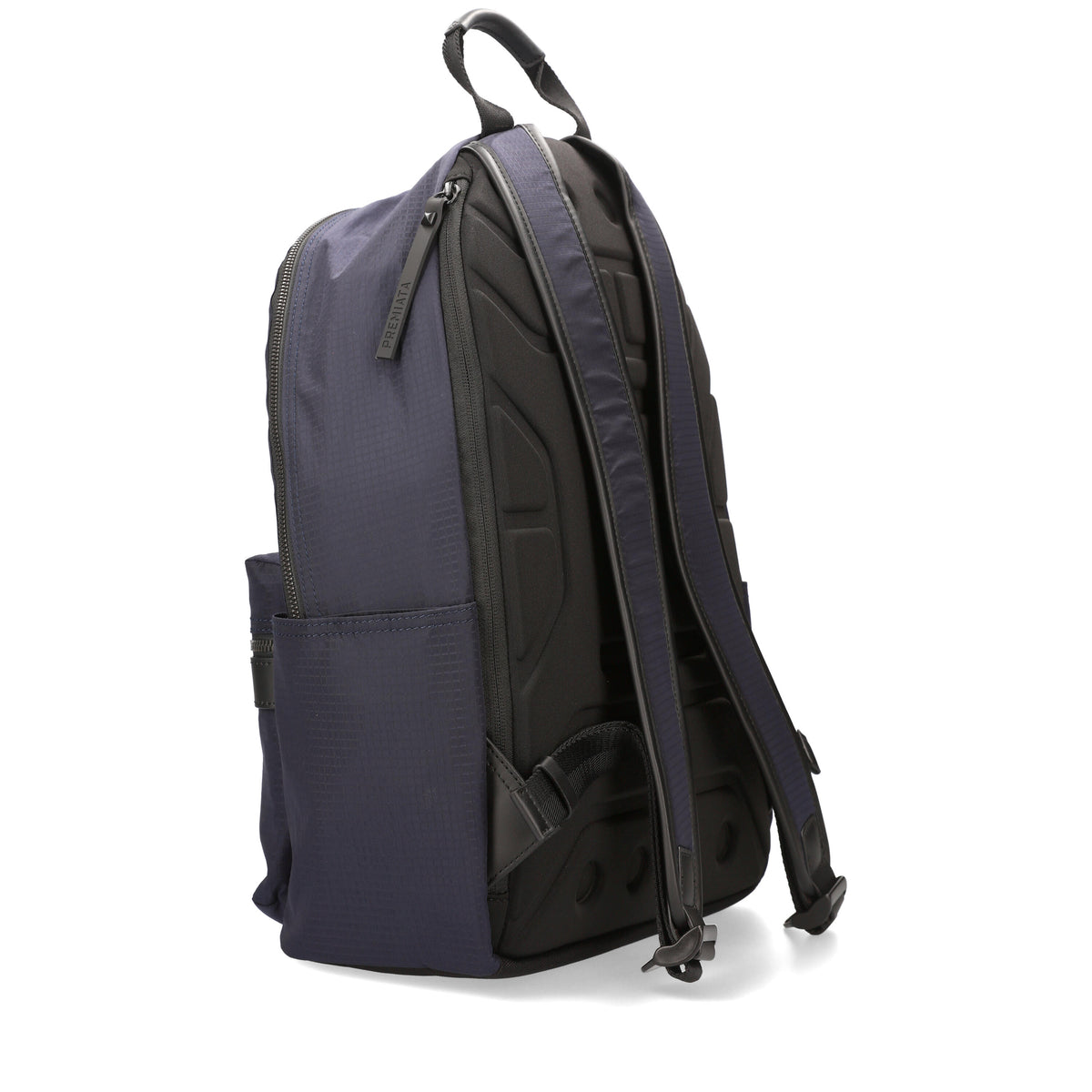 Zaino PREMIATA modello BLADE capiente e versatile in gabardine di nylon di prima qualità con trattamento antisfilacciamento e idrorepellente 