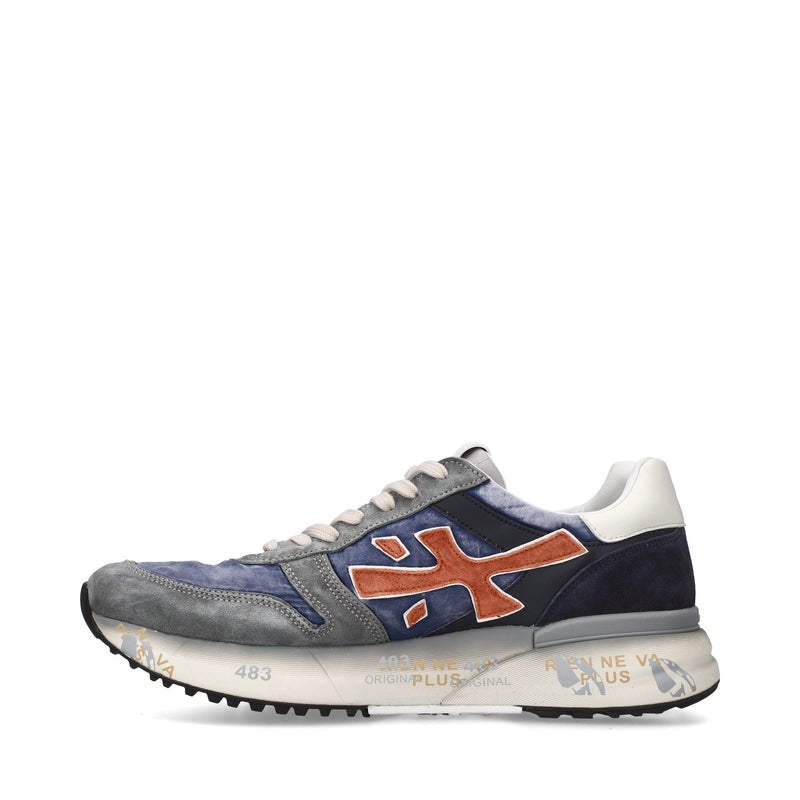 Sneakers in pelle scamosciata, tessuto e inserti in pelle 