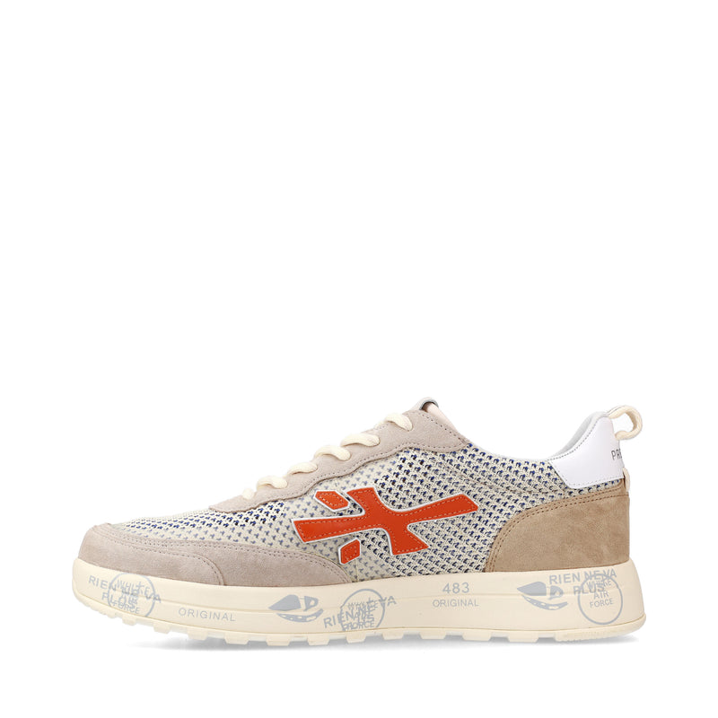 Sneakers in pelle scamosciata, tessuto e inserti in pelle 