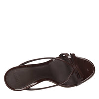 Mules Natalia in vernice. 